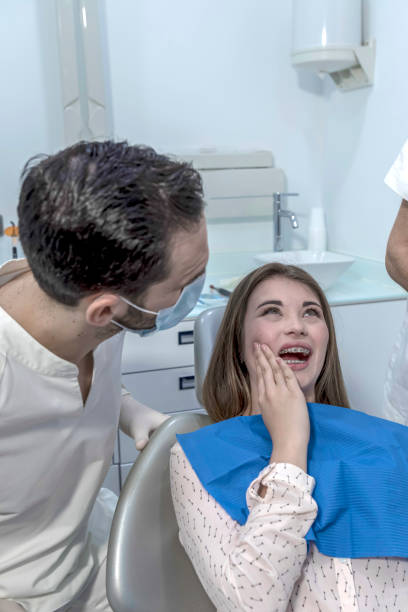 Best Emergency Orthodontic Repairs in Meiners Oaks, CA